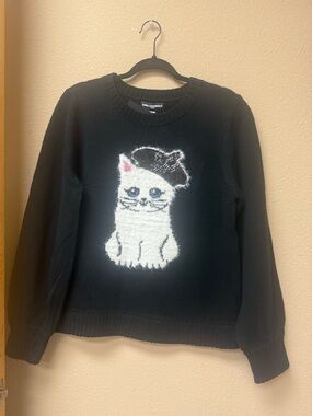Karl Lagerfeld Black Sweater with White Cat Graphic and Pink Ear ❣️